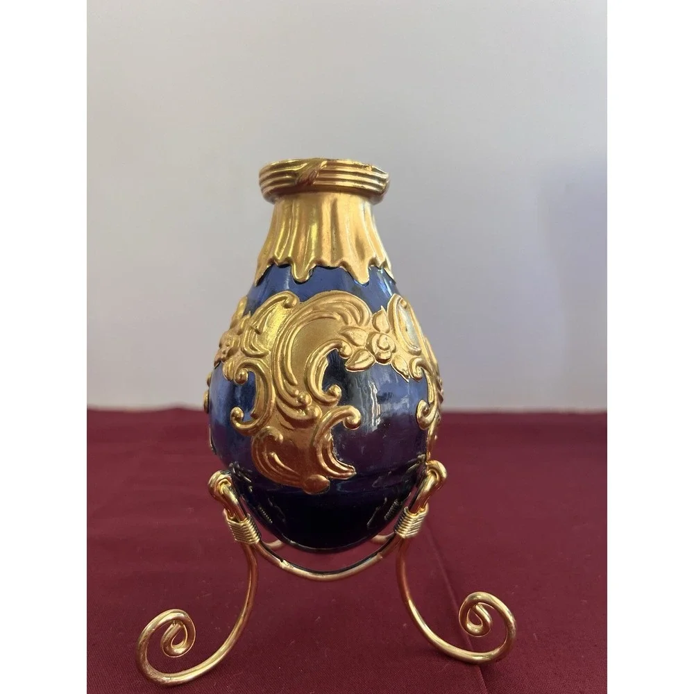 COLBALT BLUE BOHEMIAN EGG VASE ON METAL STAND‎ (1397)